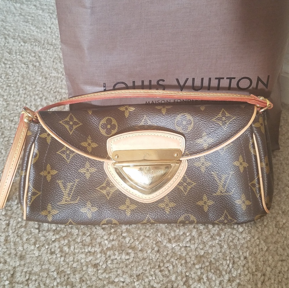 Louis Vuitton Monogram Canvas Beverly Clutch Bag